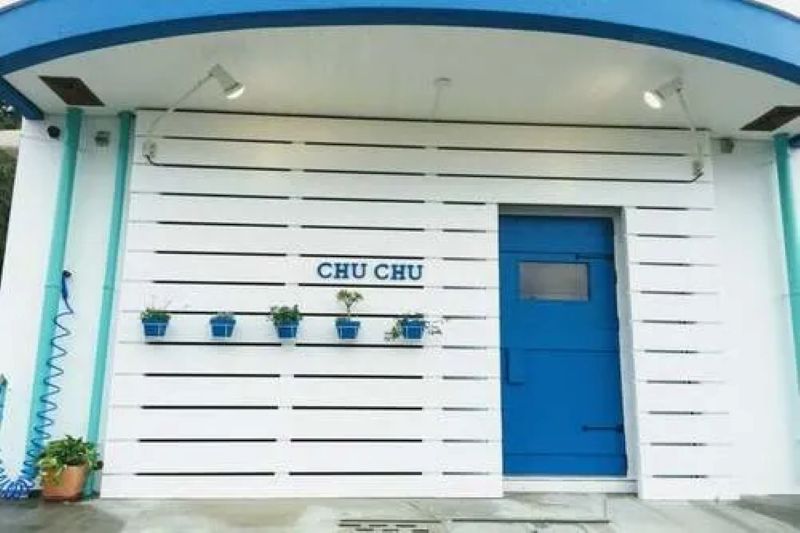 沖縄占いチュチュ 宜野湾店