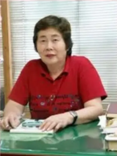 野田エツコ（のだえつこ）先生