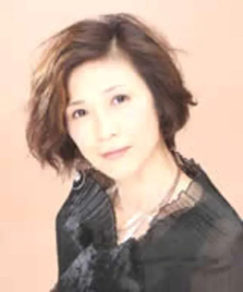 李々佳／lyrica（りりか）先生