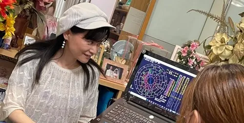 占いの家 第七天使