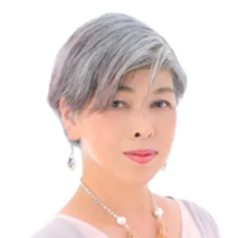 ルエナやよい先生