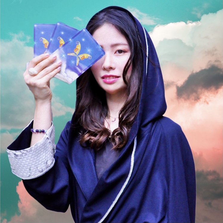 【新大久保】占いの隠れ家 Cheerful｜ひより海(うみ)先生