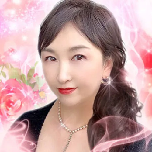 愛純龍照（あずみりゅうしょう）先生