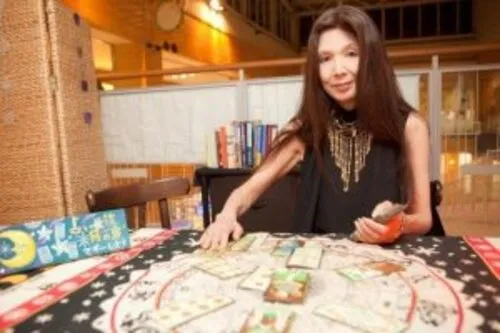 マギー・レオナ先生