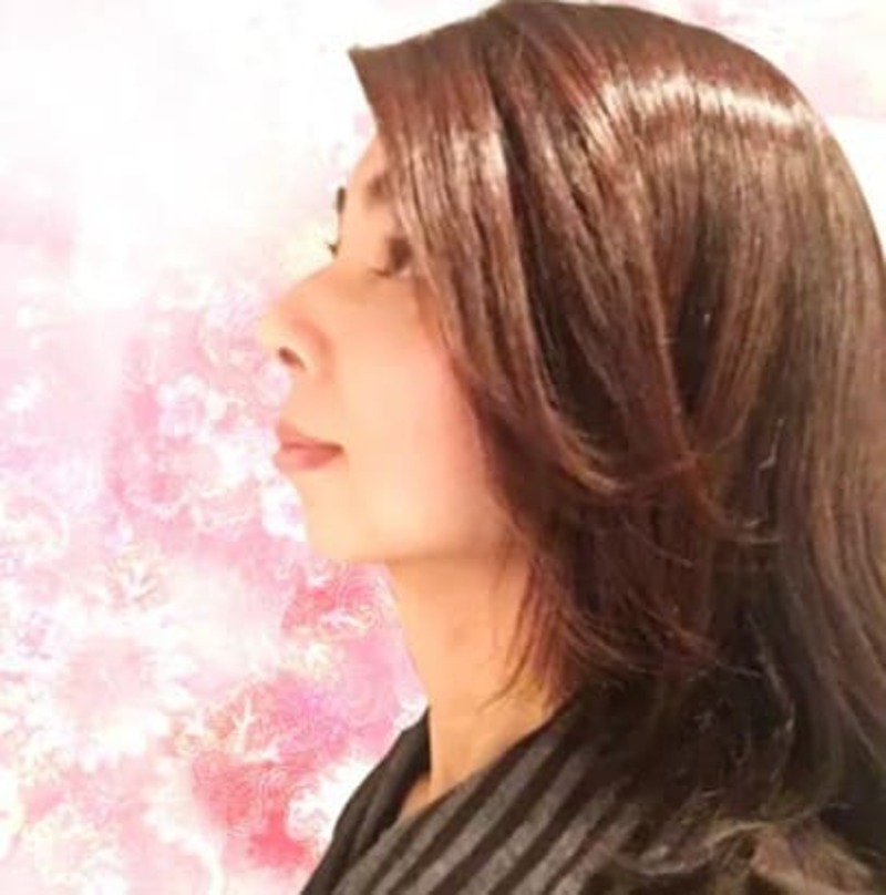 桃那（ももな）先生｜電話占いカリス