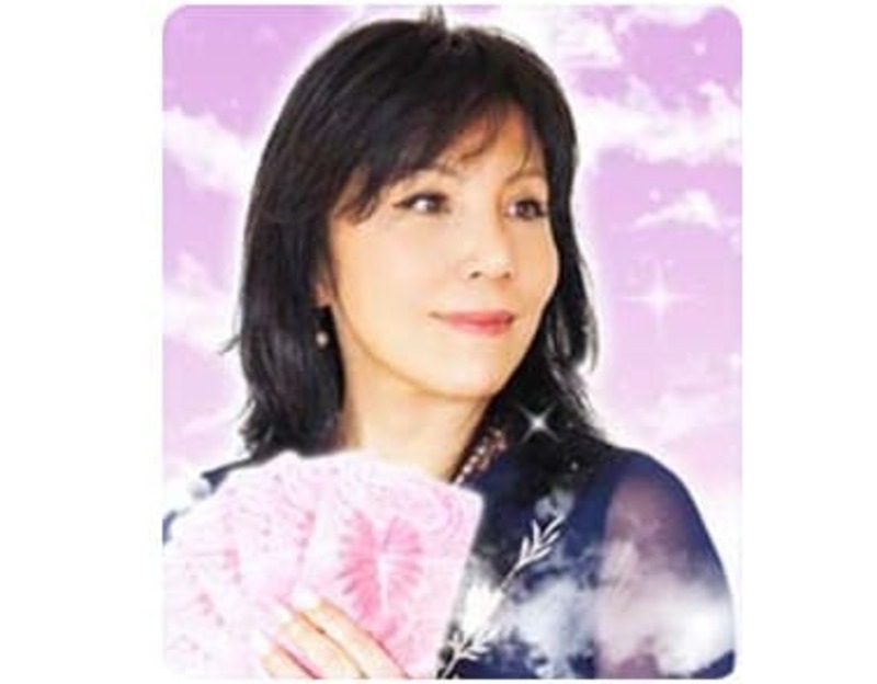 フィール電話占い　七麻（ななお）先生